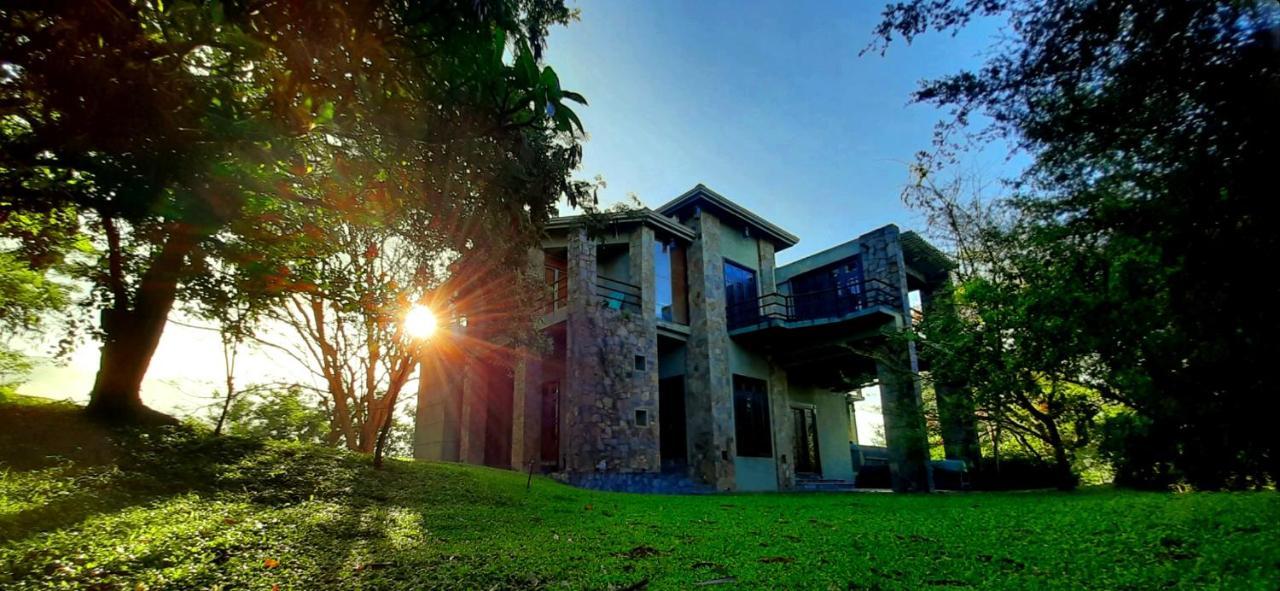 Castle Palace קנדי מראה חיצוני תמונה